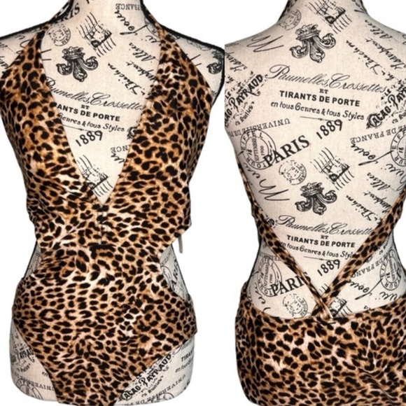 Express Leopard Print Deep V Neck High Side Cut Cut-Out Swimsuit Size L NWT - Picture 2 of 13
